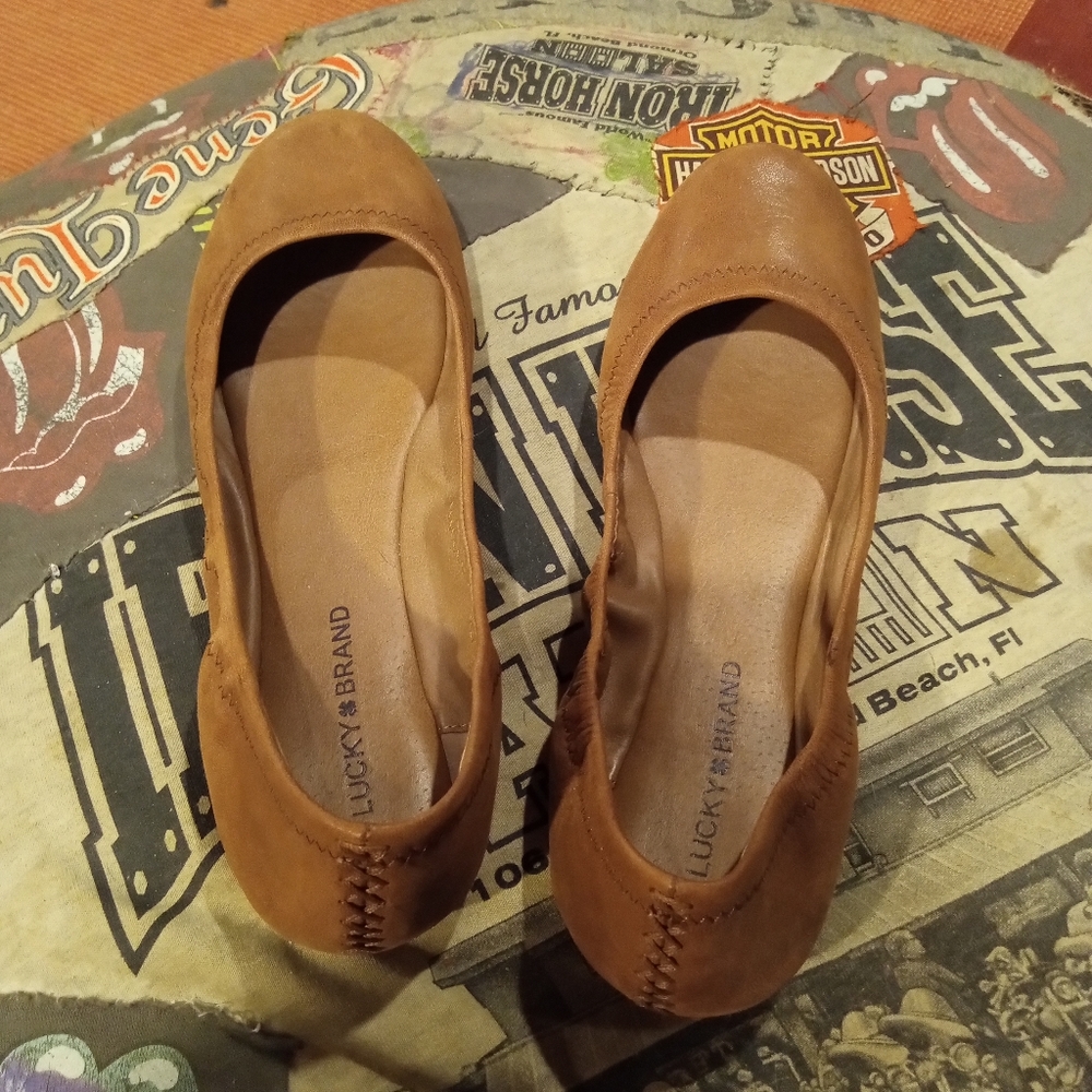 Slip on flats